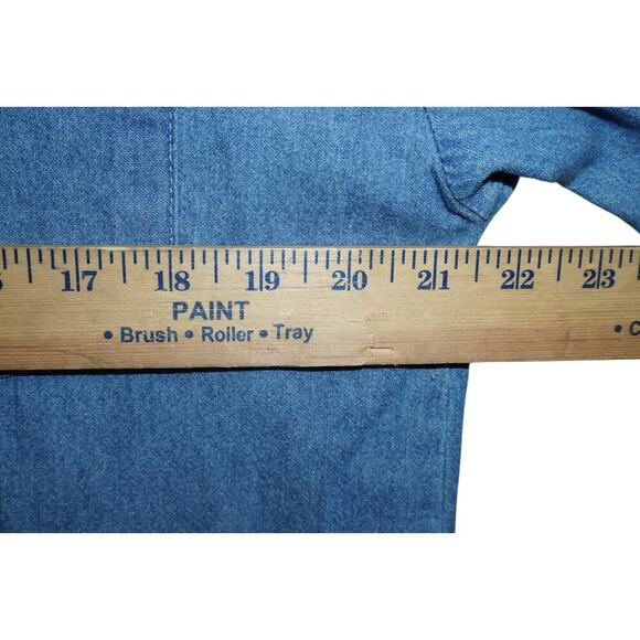 Vintage 1992 Looney Tunes Denim Shirt XL Bugs Bunny Tweety Sylvester Road Runner - Picture 4 of 6